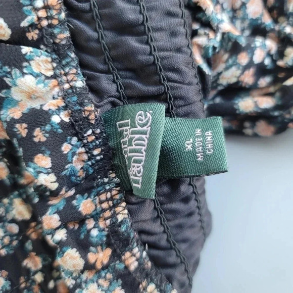 Wild Fable Smocked Floral Long Sleeve Off Shoulder Crop Top Black Size XL - Picture 4 of 10